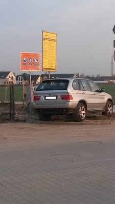 nie ma jak to terenowe autko
